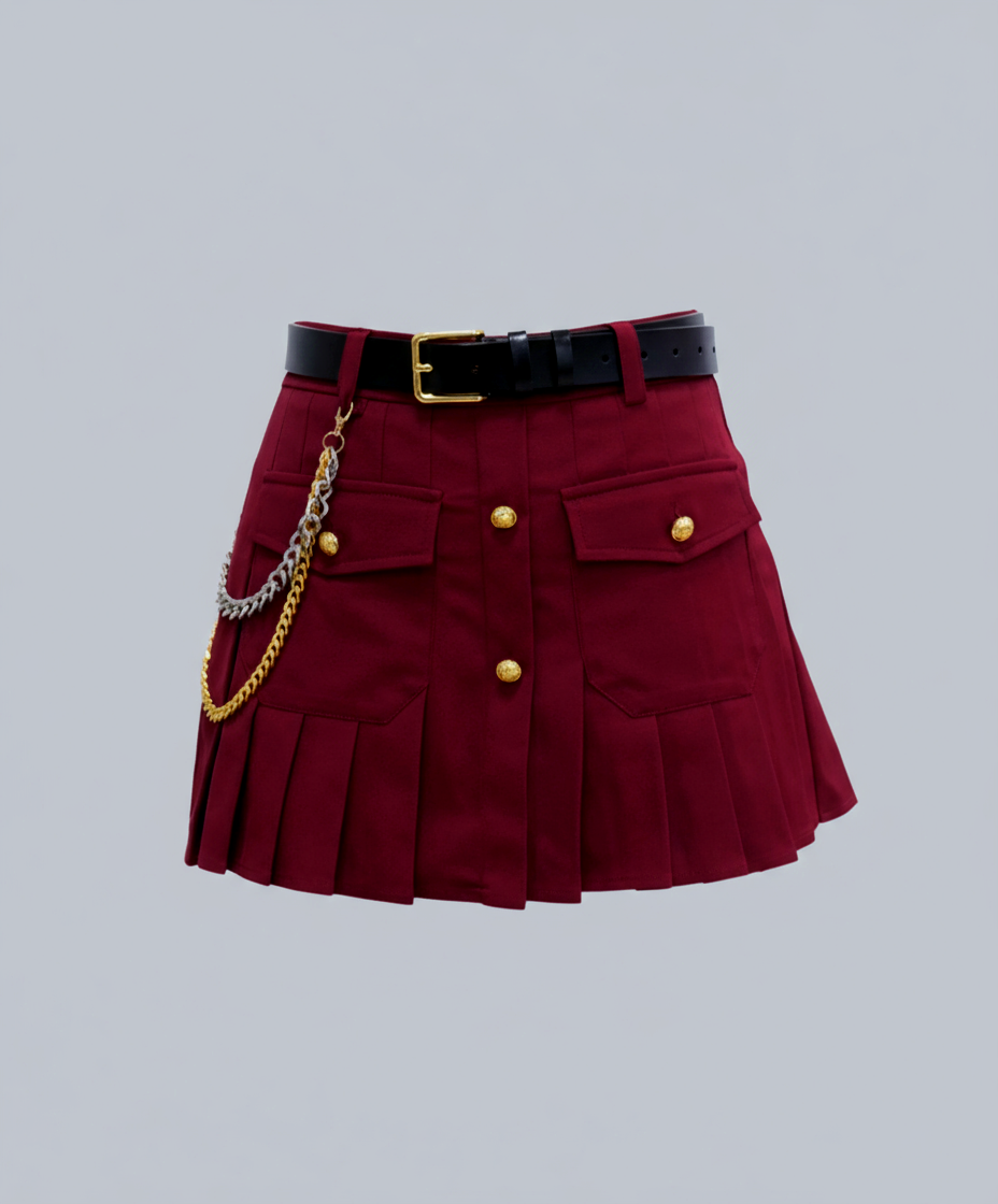 Pleated mini skirt with belt and chain